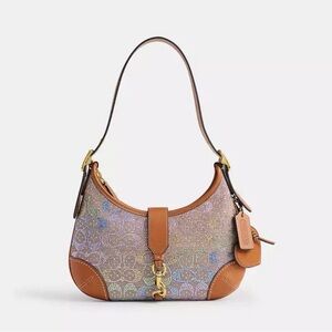 Coach original Hamptons hobo in Crystal signature Jacquard